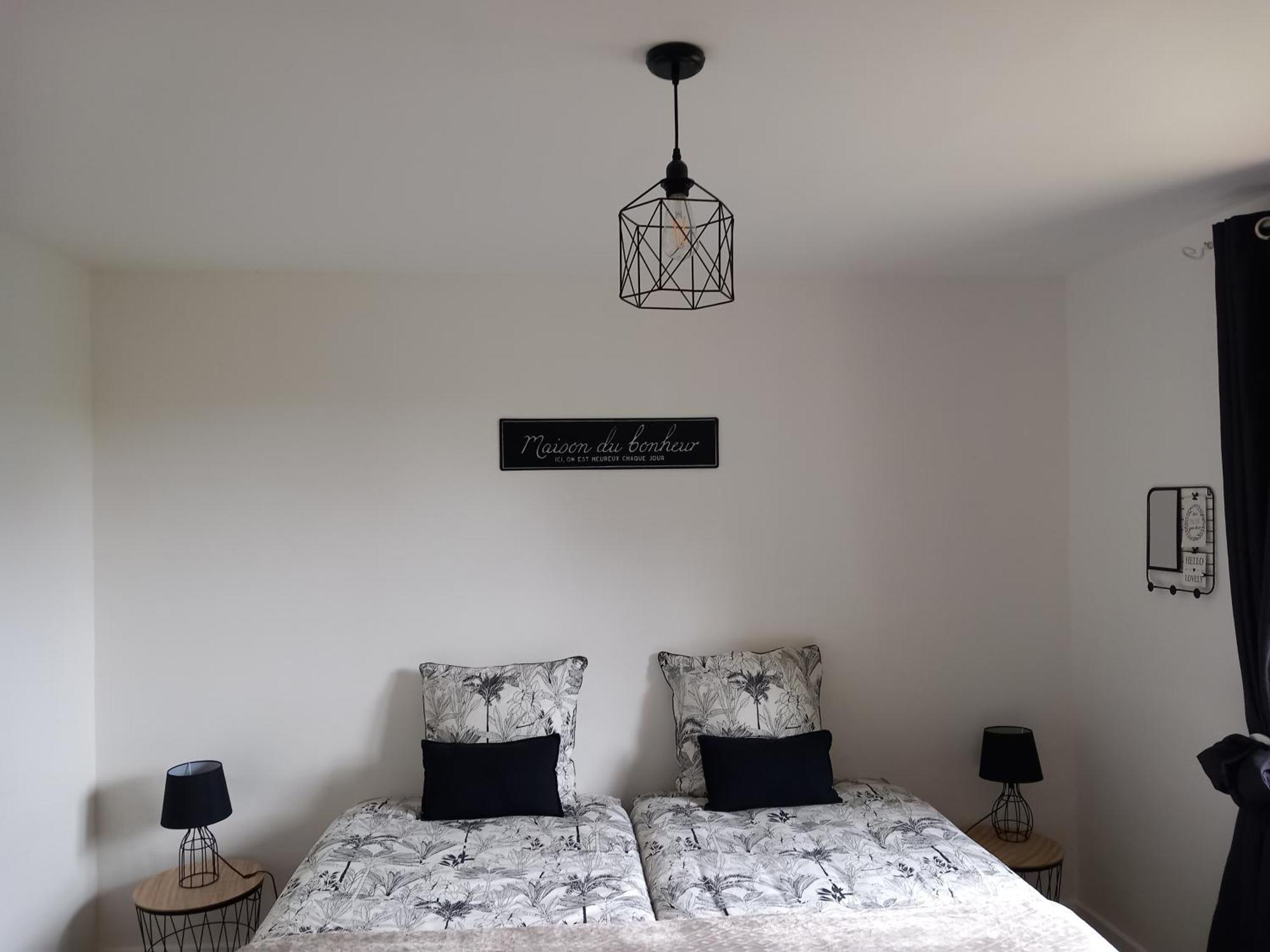 Le Cottage De Mae Seigy Kültér fotó